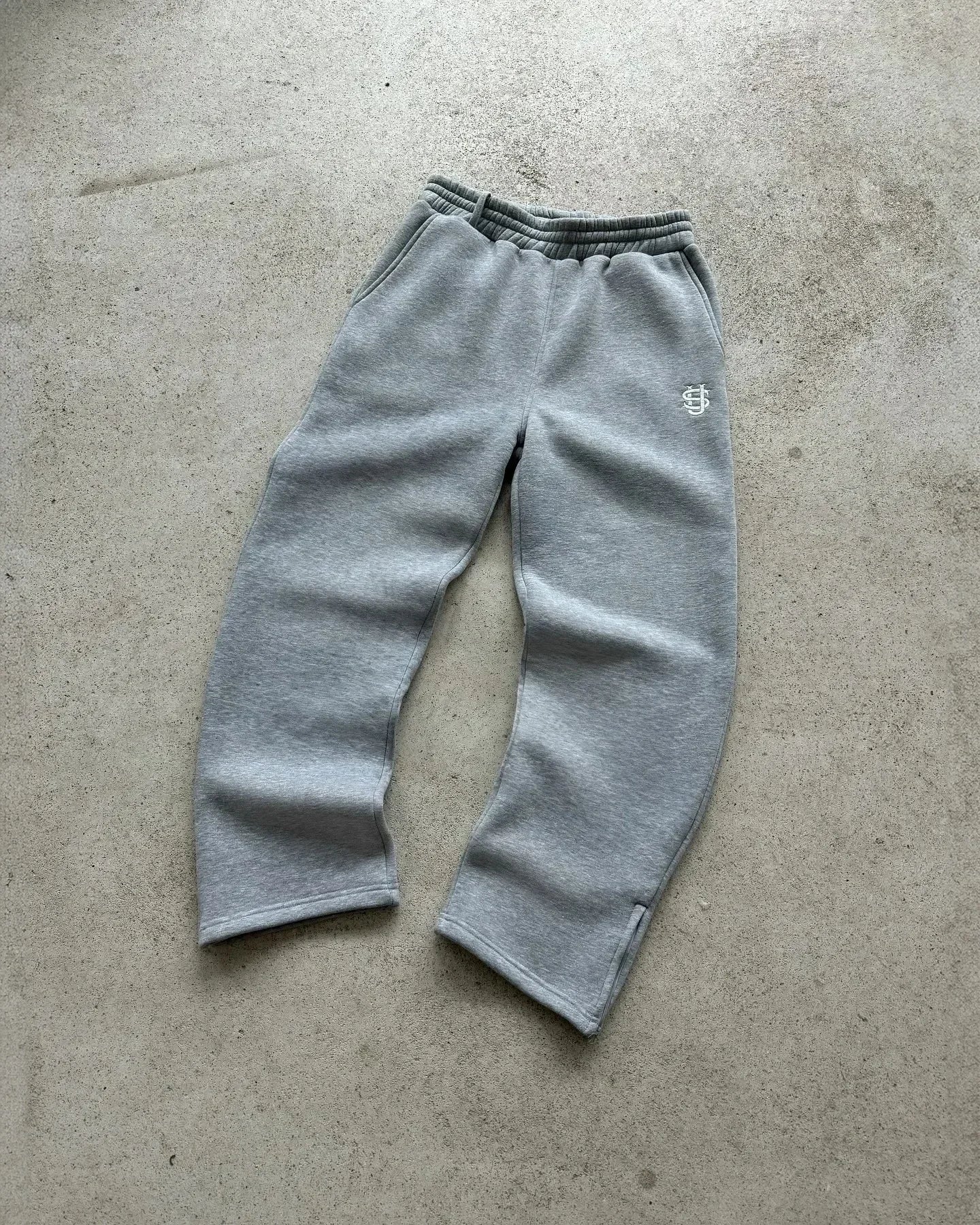 Draco Couture – Baggy Tracksuit Set (Grey & Black)