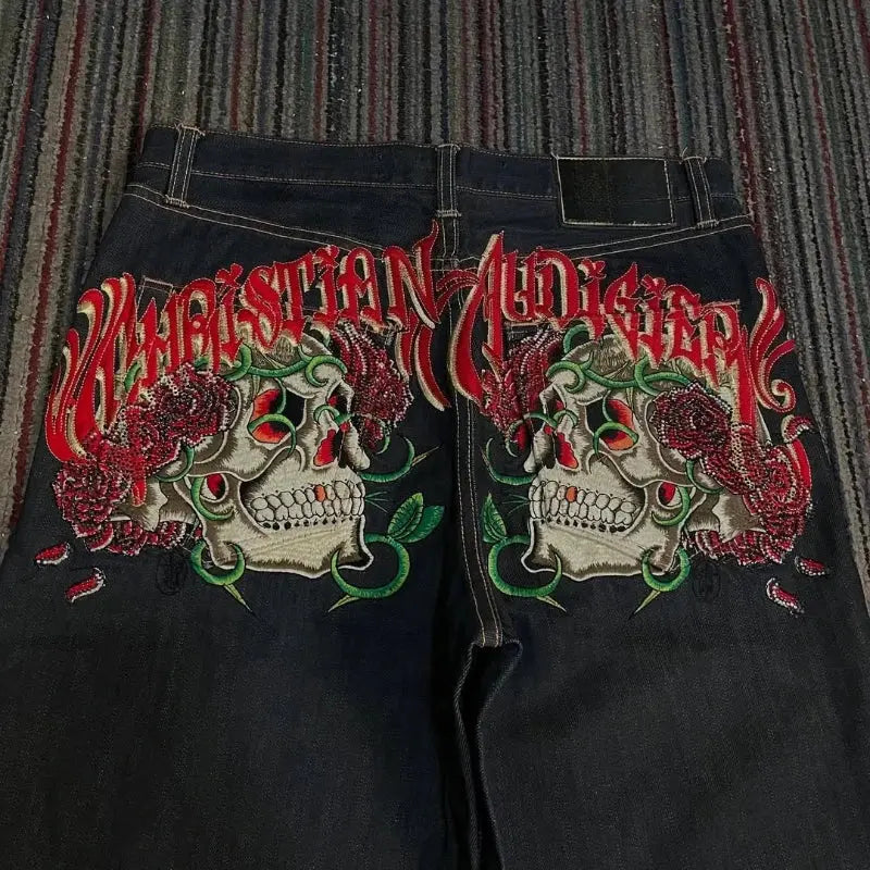 Shorts Y2K Czacha Red Text - DRACO COUTURE