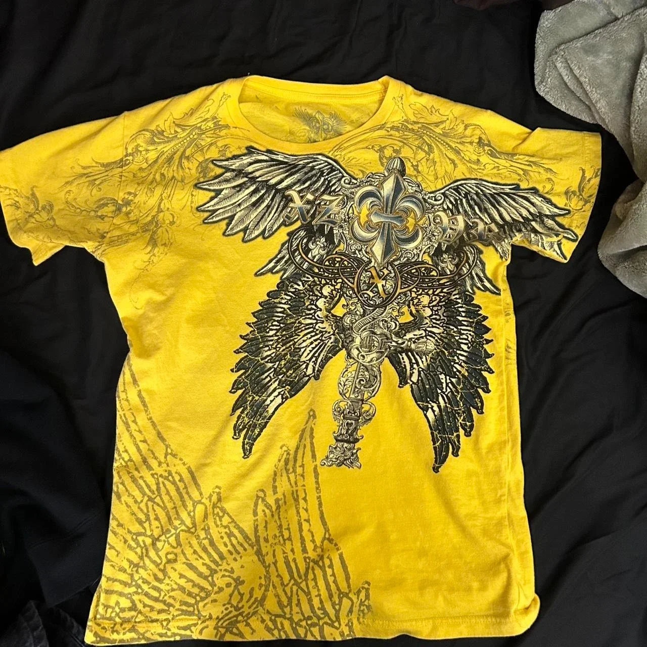 Retro Xtreme Angel Wing Men Yellow Short