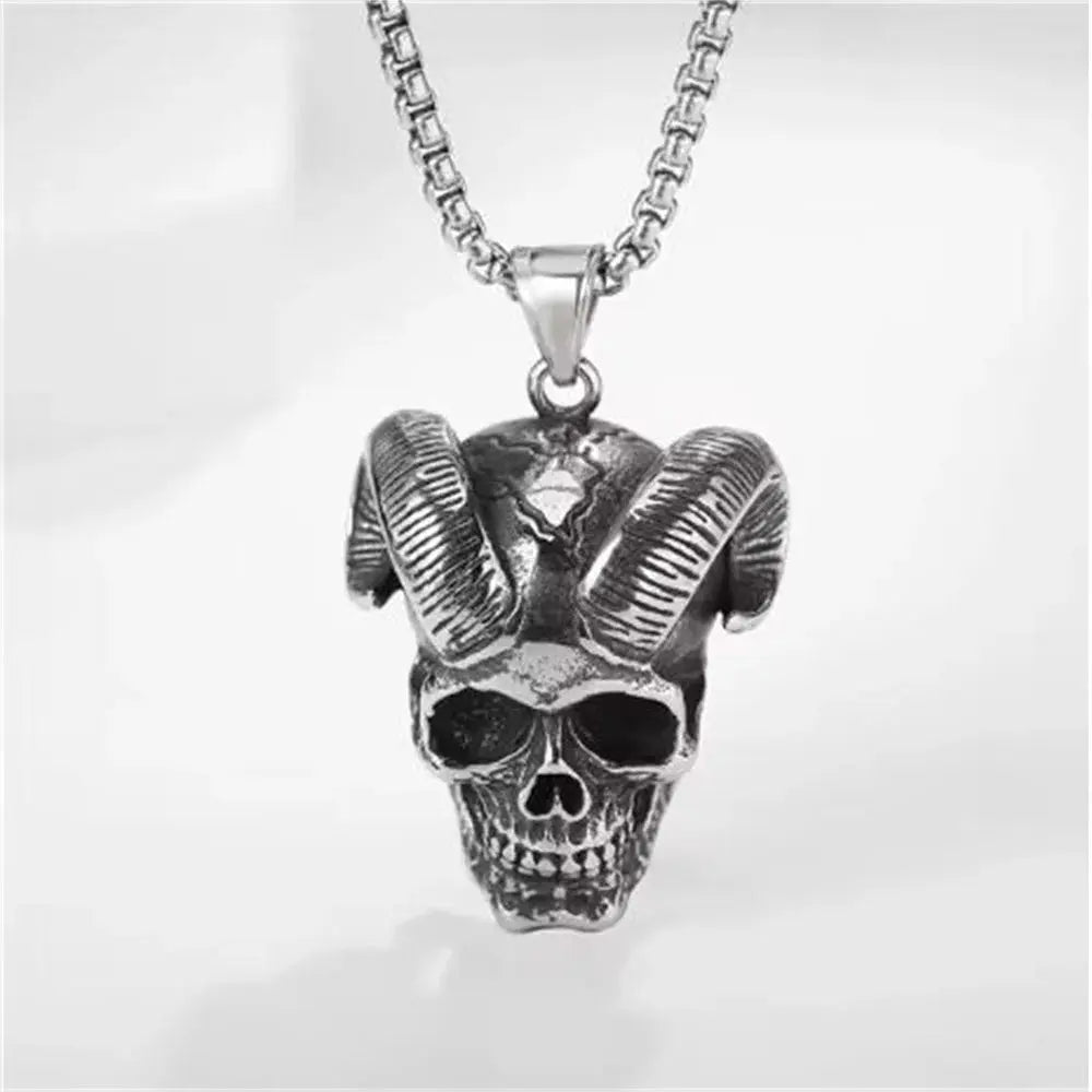 2024 New Personalized Retro Gothic Crucifix Skull Cross Pendant Necklace Men's Trend Punk Jewelry Gift Wholesale - DRACO COUTURE