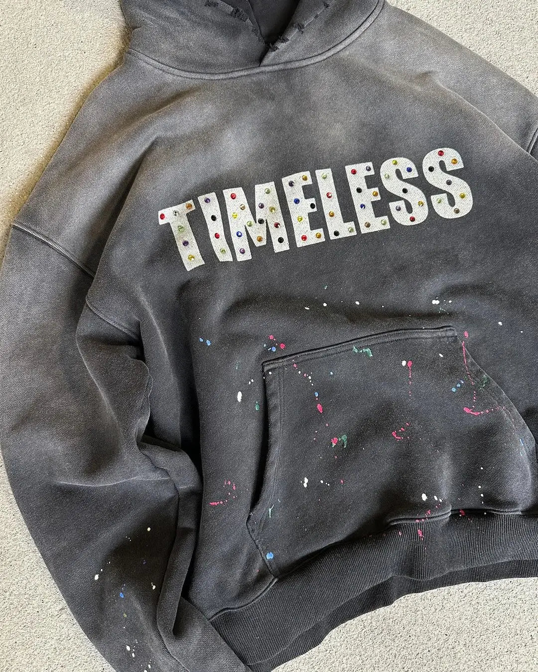TIMELESS HOODIE
