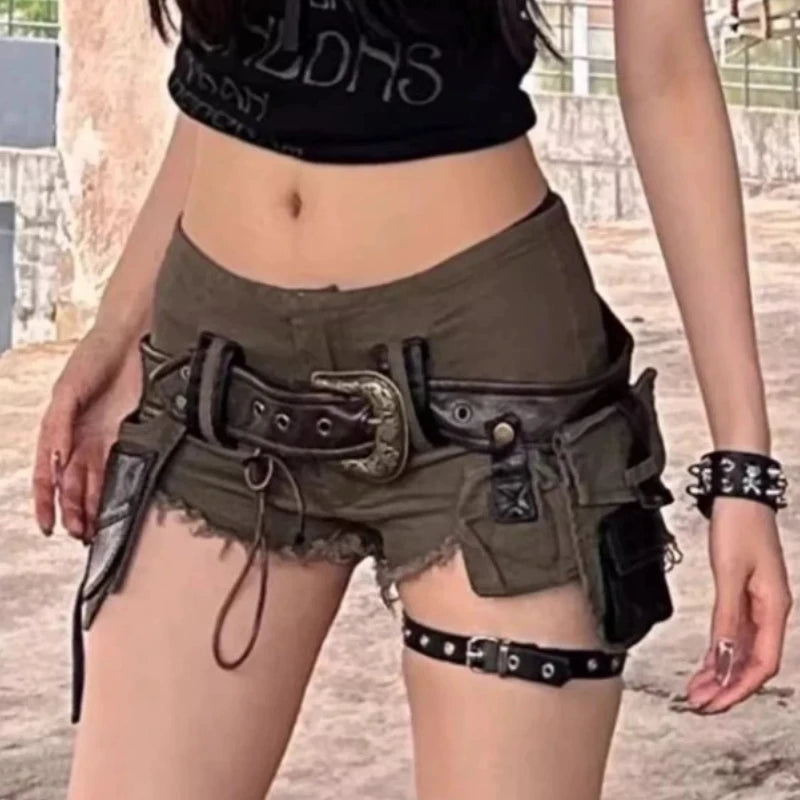 American High Street Y2k Babes Mini Shorts Vintage Wasteland Style Cargo Denim Pants Women Retro Low Rise Hot Pants Summer 2025 DRACO COUTURE