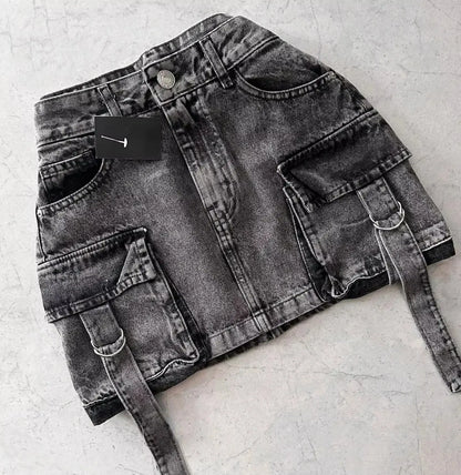 Y2K New Hot Girl Black Silver Skirt Women Harajuku Sexy Punk Low Waist Mini Skirt Gothic Black Leather Stitching Pleated Skirt - DRACO COUTURE