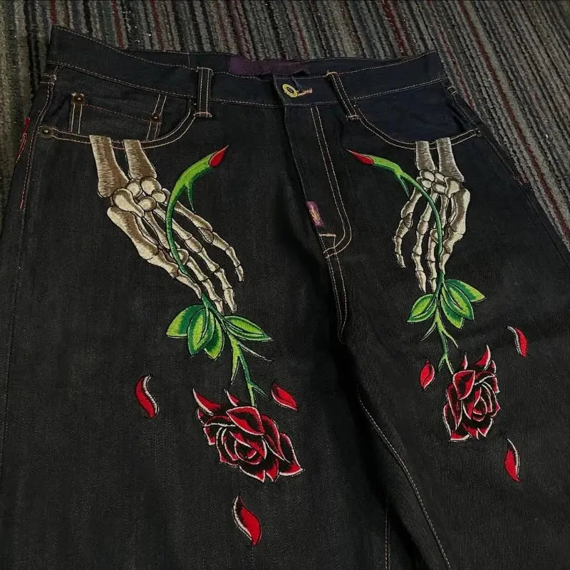 Shorts Y2K Czacha Red Text - DRACO COUTURE